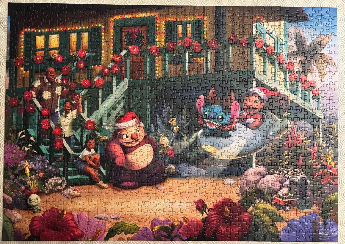 Lilo and Stitch Aloha Christmas