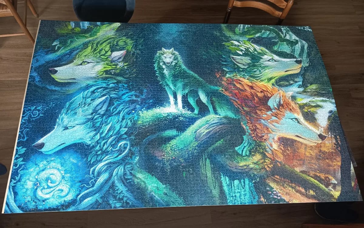 Le loup au coeur des éléments
