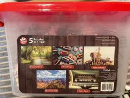 Puzzle coloré du catalogue